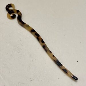 Vintage, Brown and Beige Tortoise Lucite Hair Pin Accessory 7in x 1in